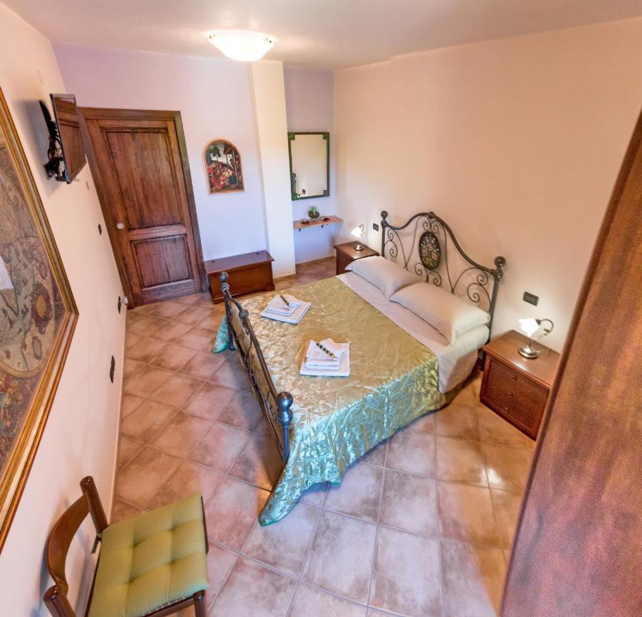 B&B Torrematta Assisi Bagian luar foto