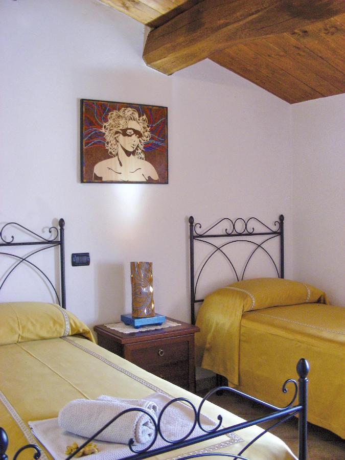 B&B Torrematta Assisi Bagian luar foto